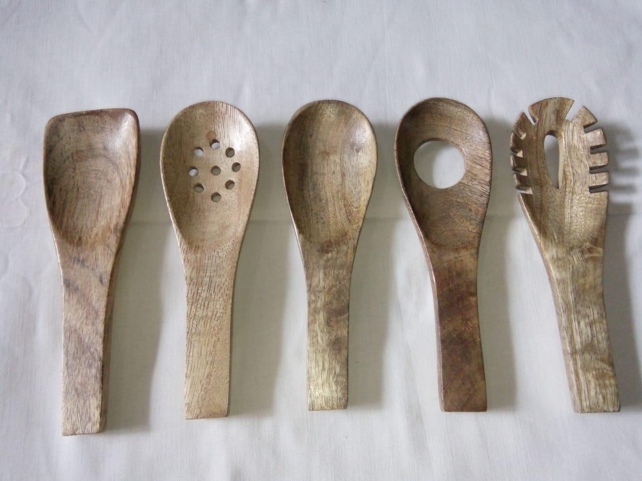 Cutlery wooden spoon set